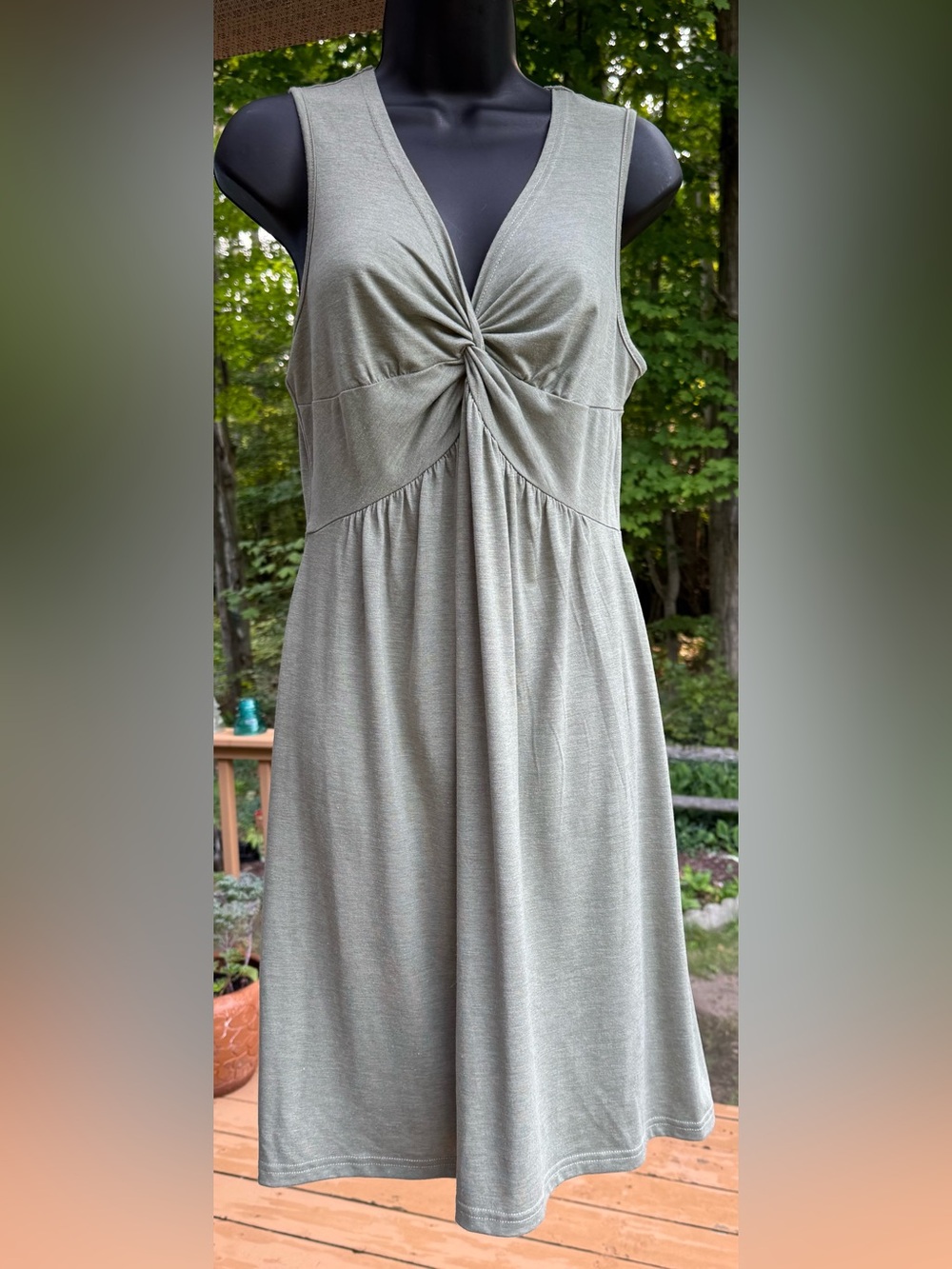 SHEIN Light Green Knot-Front Sleeveless Midi Dress